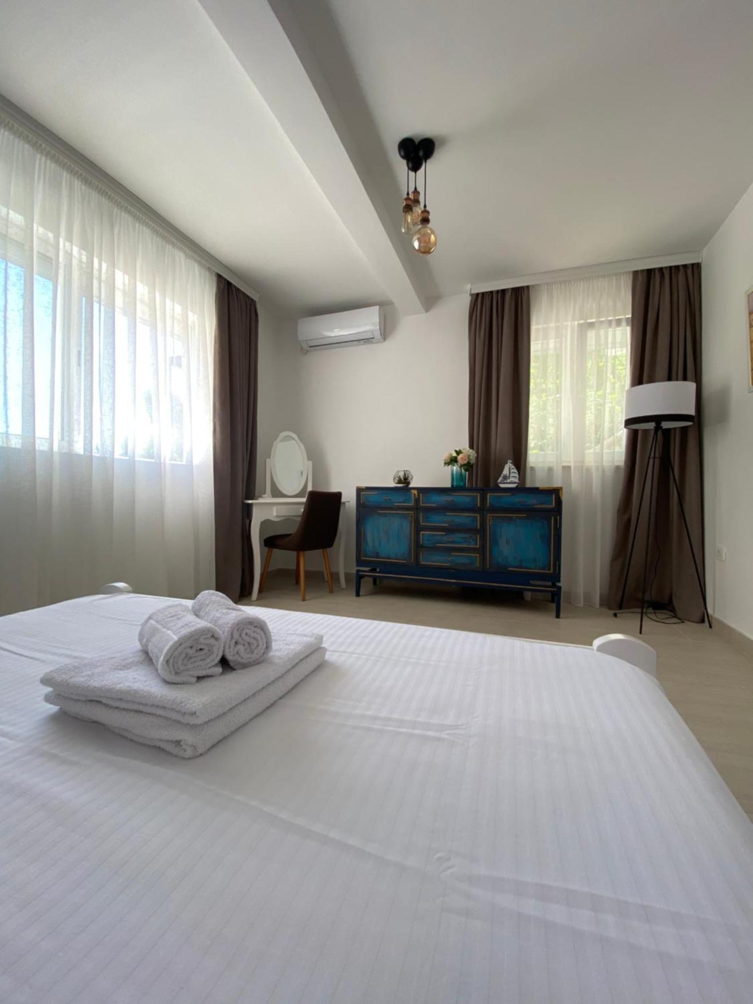 Apartments Dzaleta Sveti Stefan Eksteriør billede